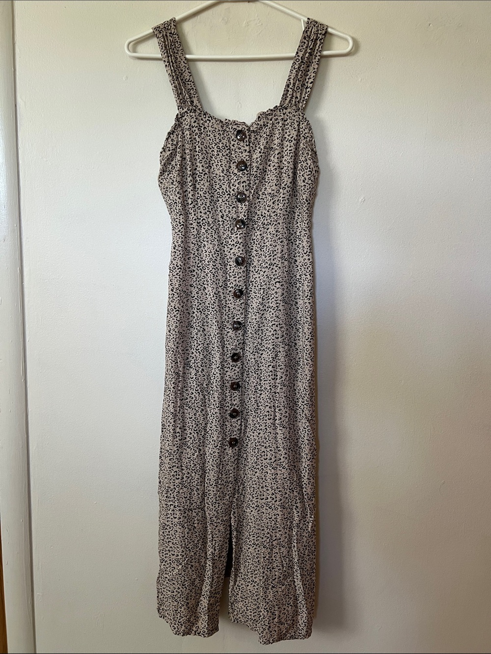 Sleeveless Button-Front Animal Print Maxi Dress - Beige/Black